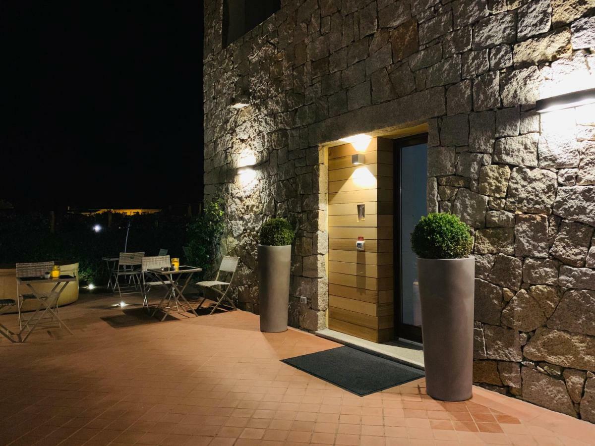 Relais Del Borgo- Domo Hotell Porto San Paolo  Eksteriør bilde
